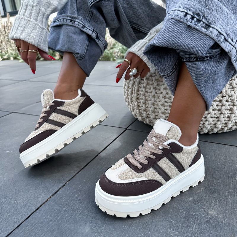 HNĚDÉ TEDDY  TENISKY