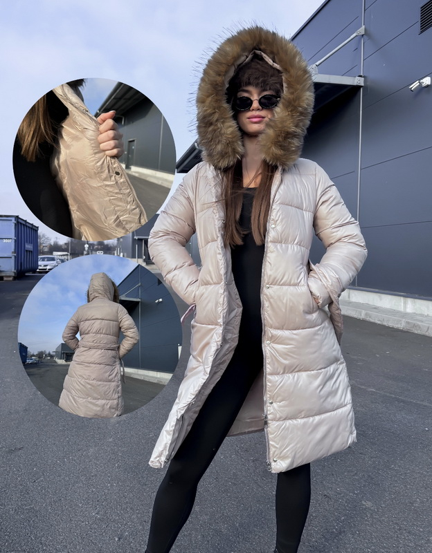 Béžový dlouhý kabát s kožešinou