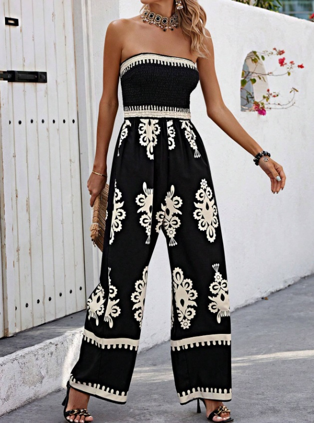 Černý vzorovaný overal