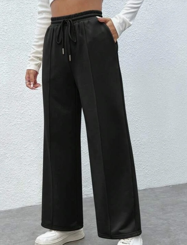 Černé teplákové kalhoty