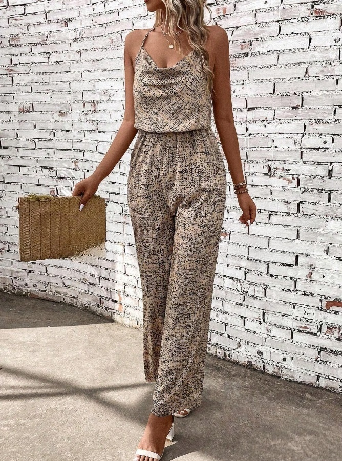 Hnědý vzorovaný overal