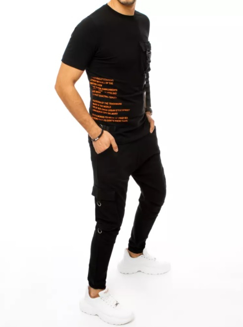 Černá tepláková souprava