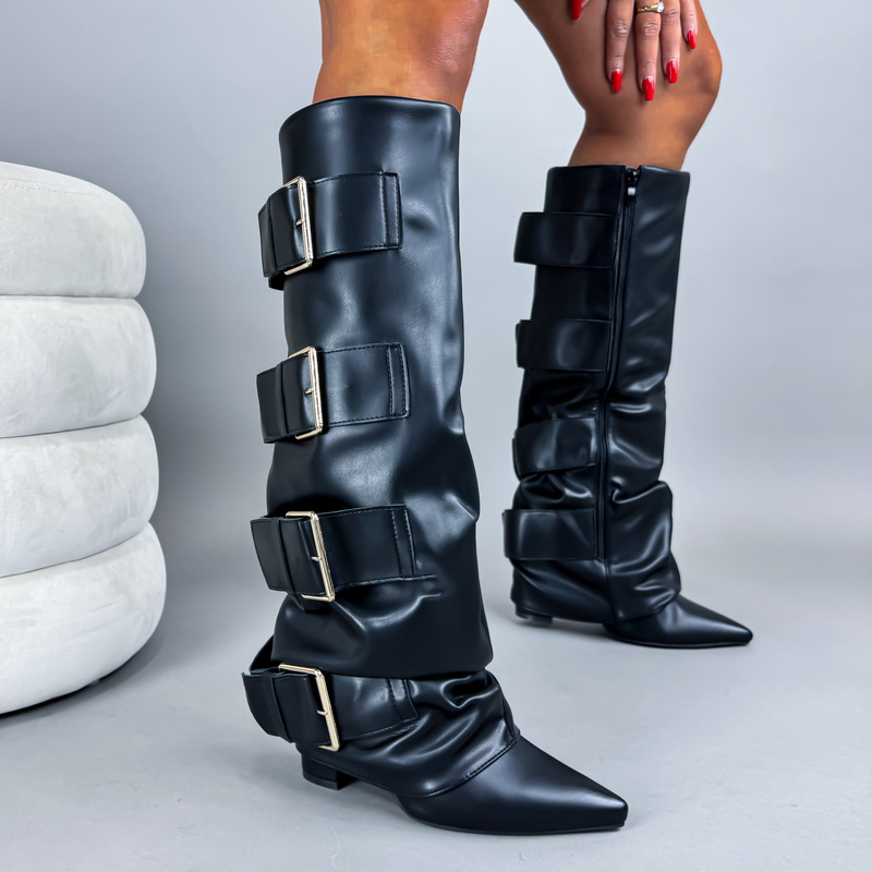 Černé vysoké kozačky