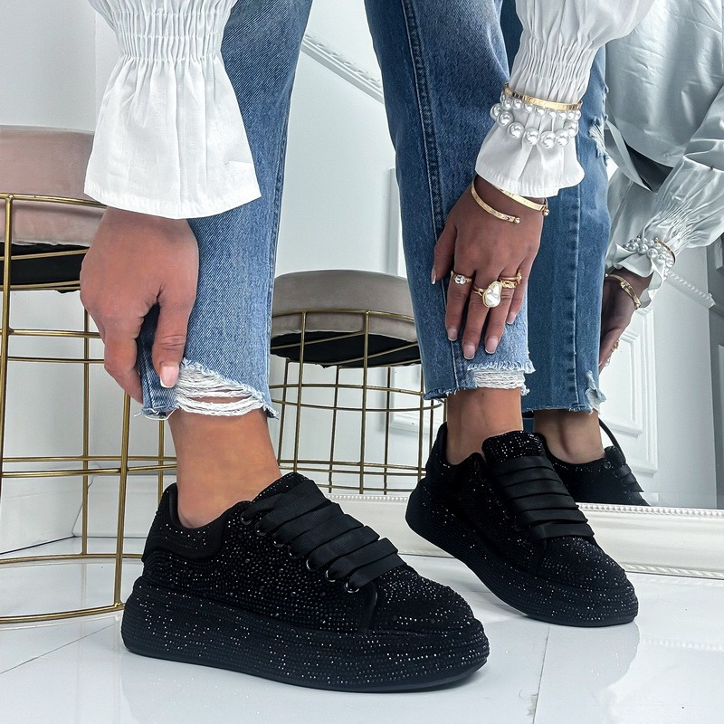 Černé třpytivé tenisky