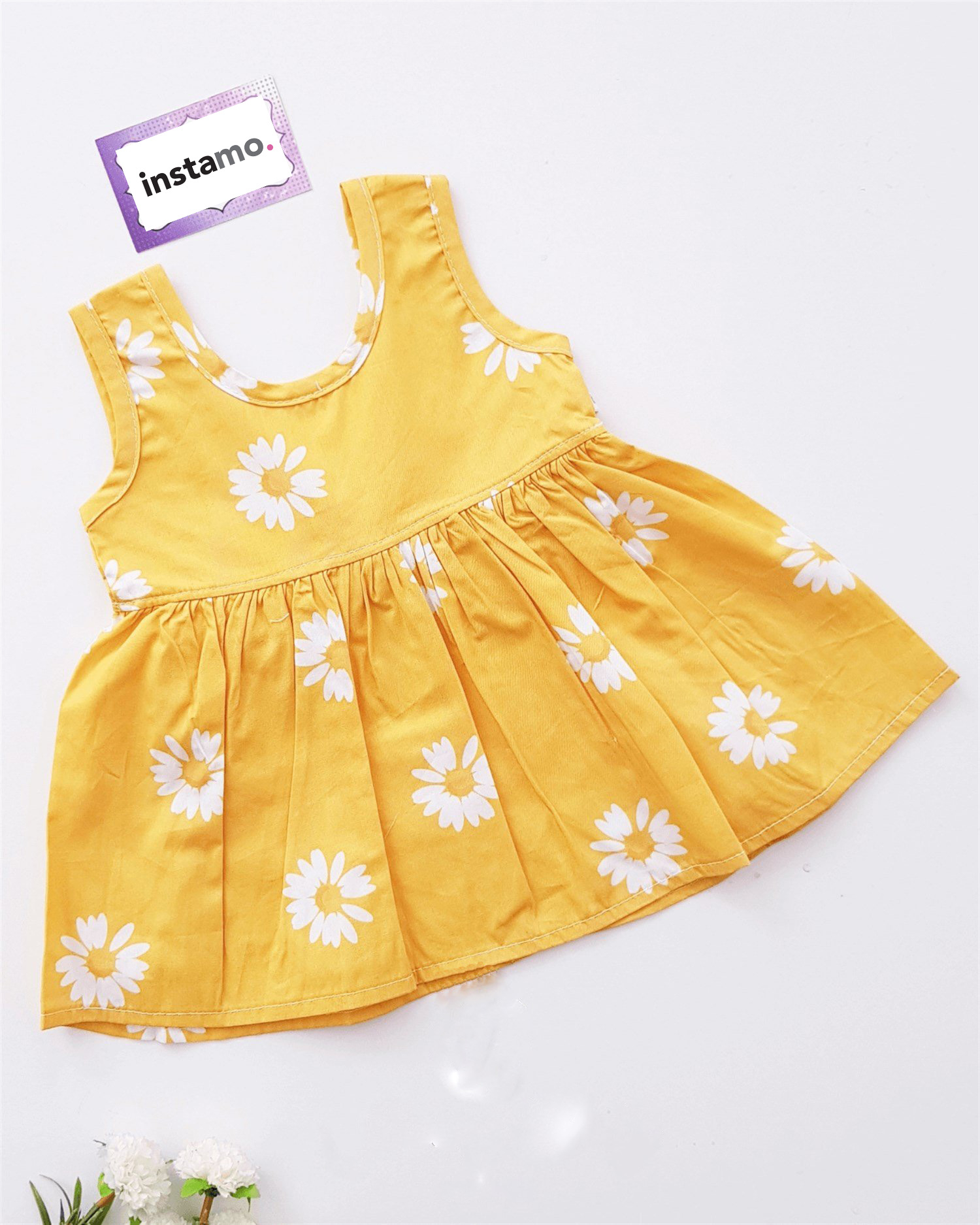 Žluté  šatičky s kopretinkami