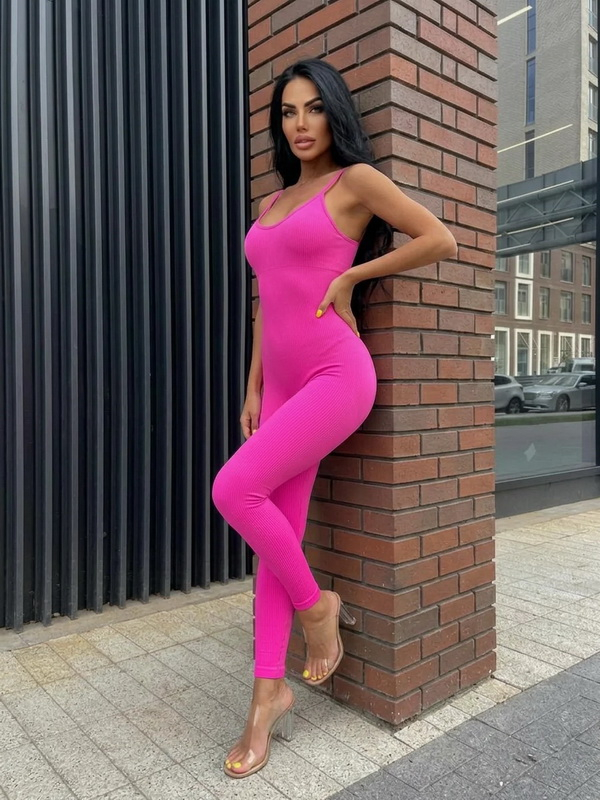 Neónovo-růžový vroubkovaný overal