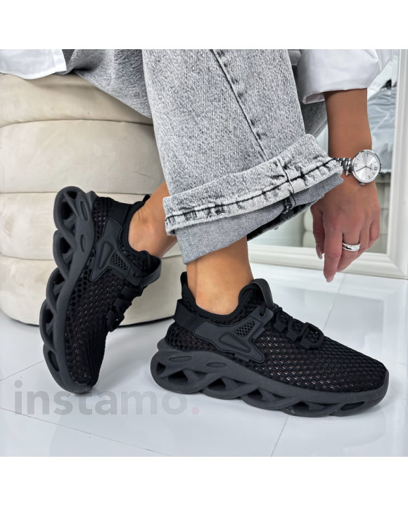 Černé tenisky-324928-20