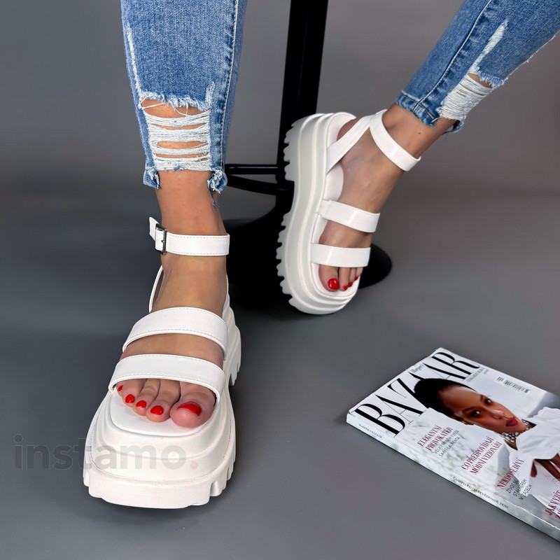 Bílé sandále na platformě-301780-33
