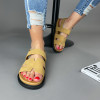 Světle hnědé  sandále