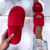 Červené pantofle
