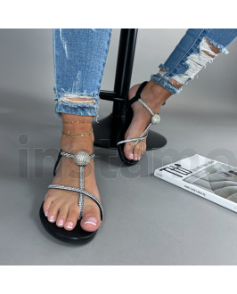 Černé sandále s kamínky