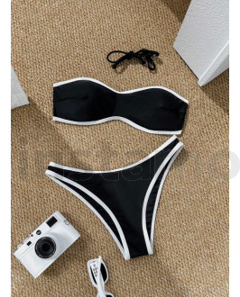 Černé dvoudílné plavky