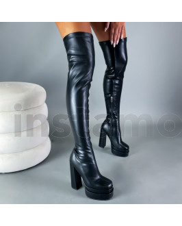 Černé vysoké kozačky