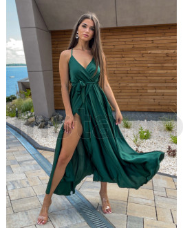 Zelené  saténové dlouhé šaty