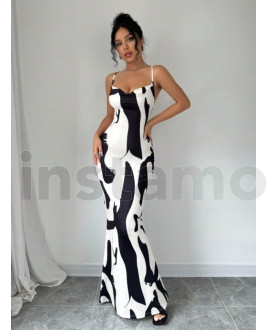 Bílé vzorované dlouhé šaty