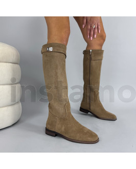 Hnědé semišové vysoké kozačky