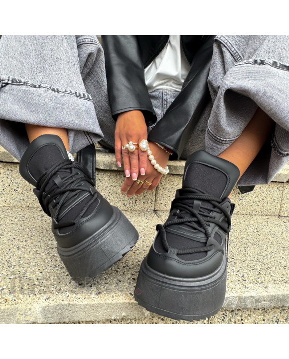 Černé tenisky-319130-20