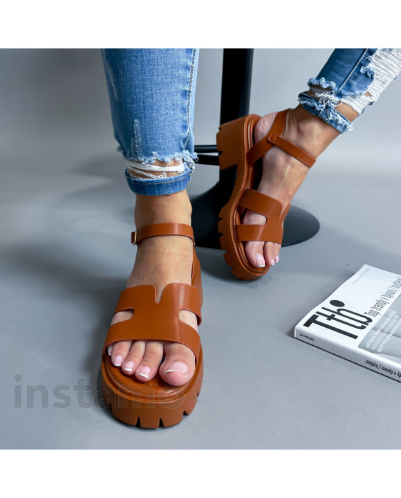 Camelové sandále-306975-20