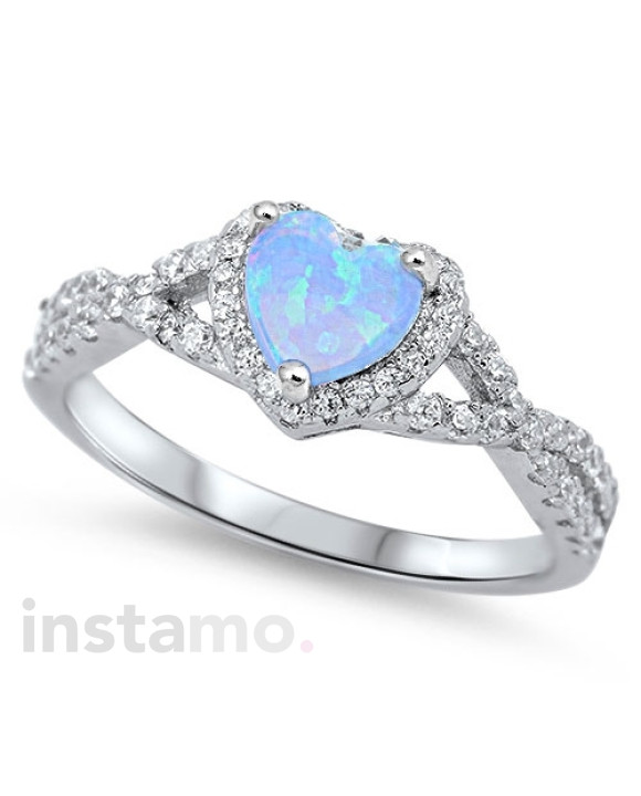 Strieborný prsteň s modrým srdiečkom