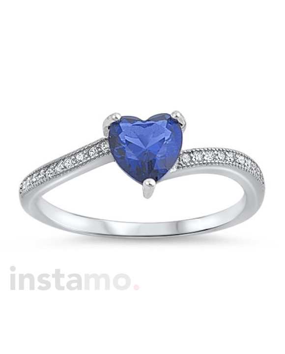 Jemný strieborný prsteň s modrým kamienkom