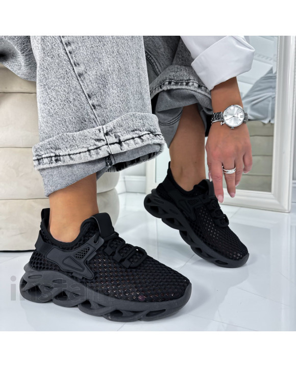 Černé tenisky-324928-20