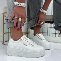 Bílé tenisky-326689-02