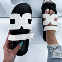 Bílé pantofle-283936-04