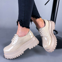 Béžové lakované polobotky-227172-05