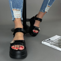 Černé sandále na platformě-303151-01