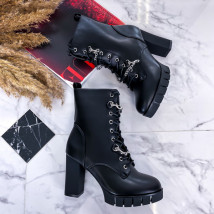 Černé kotníkové boty na podpatku s ozdobou-253362-04