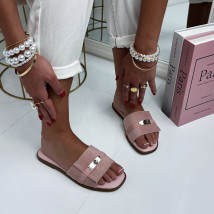 Růžové pantofle se sponou-326879-03