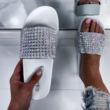 Bílé pantofle na platformě-285773-02