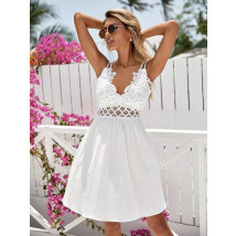Bílé krátké šaty s krajkou-286103-05