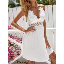 Bílé krátké šaty s krajkou-286103-05