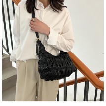 Černá kabelka-271045-07