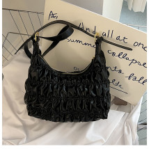 Černá kabelka-271045-07