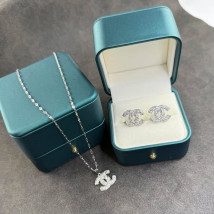 Dámský trendy set s křišťály-318257-02