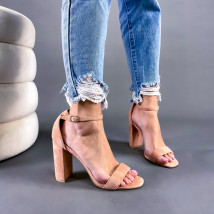 Světle růžové semišové sandálky na podpatku-246461-09