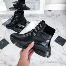 Černé kotníkové boty-224837-01