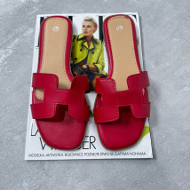 Červené pantofle-317298-03