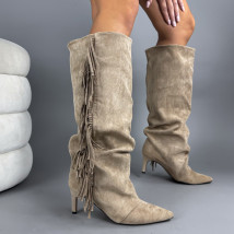 Hnědé semišové kozačky s třásněmi-323298-013