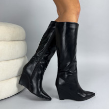 Černé vysoké kozačky na platformě-324249-02