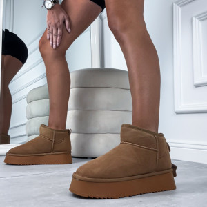 Světle hnědé kožené sněhule