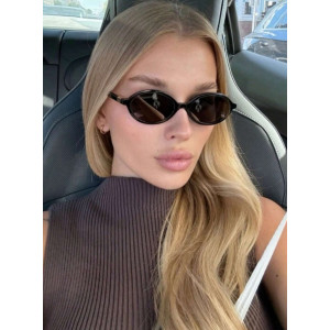 Černé sluneční brýle