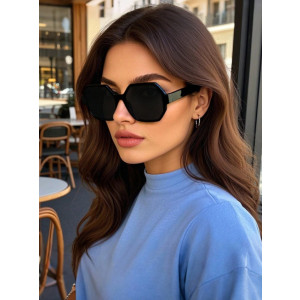 Černé sluneční brýle