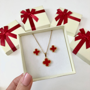 Dámska ocelová souprava