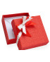 Červená papírová dárková krabička s mašlí