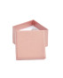 Růžová papírová dárková krabička