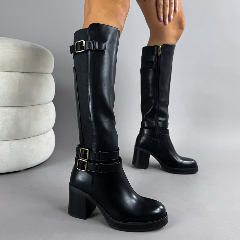 Černé vysoké kozačky