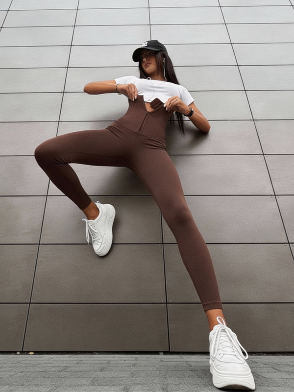 Čokoládovo-hnědé vroubkované legíny se zapínáním